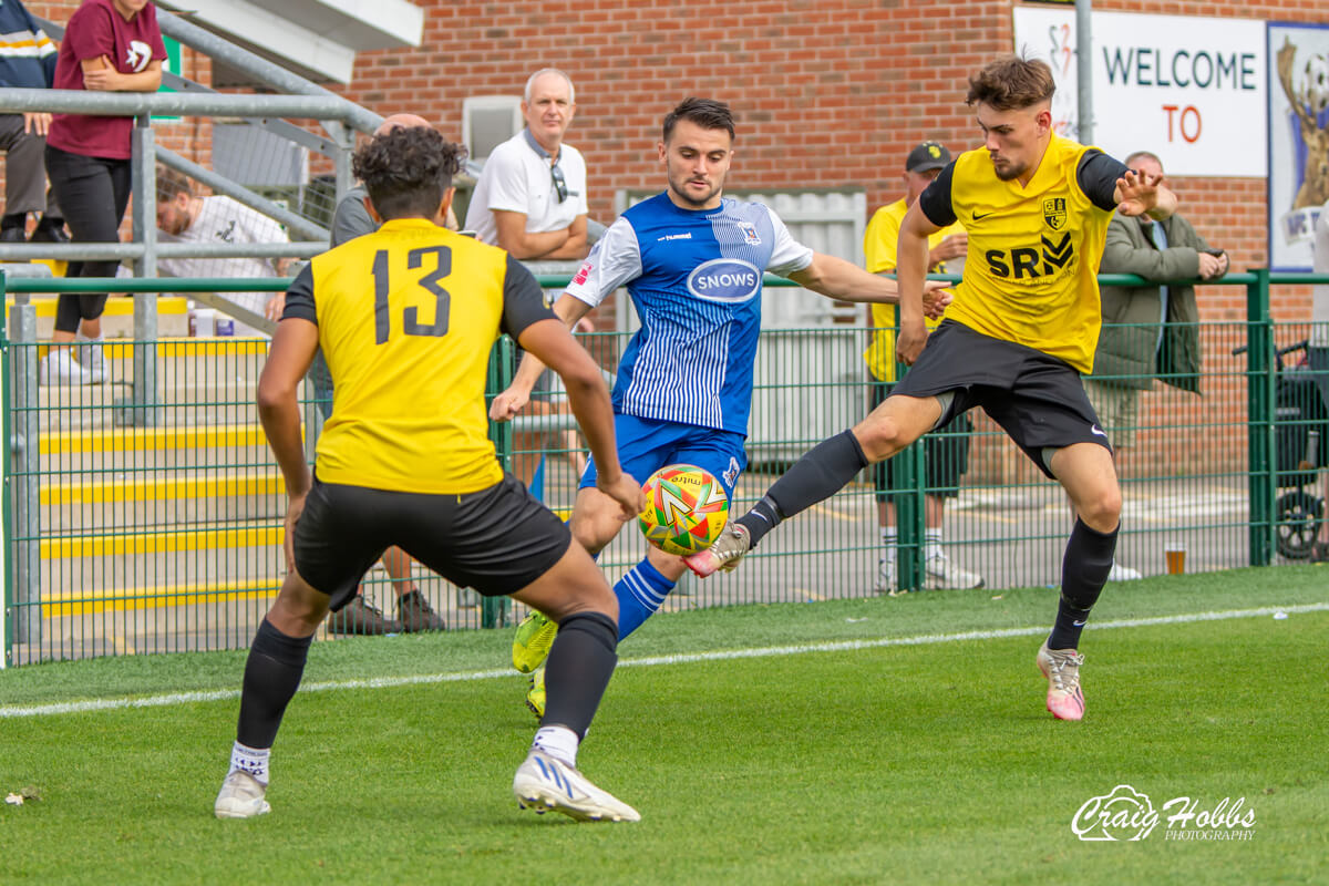 Freddie Read-4_AFC Totton vs Wincanton Town_FA Cup 1strndQual_Sat03Sep2022.jpg