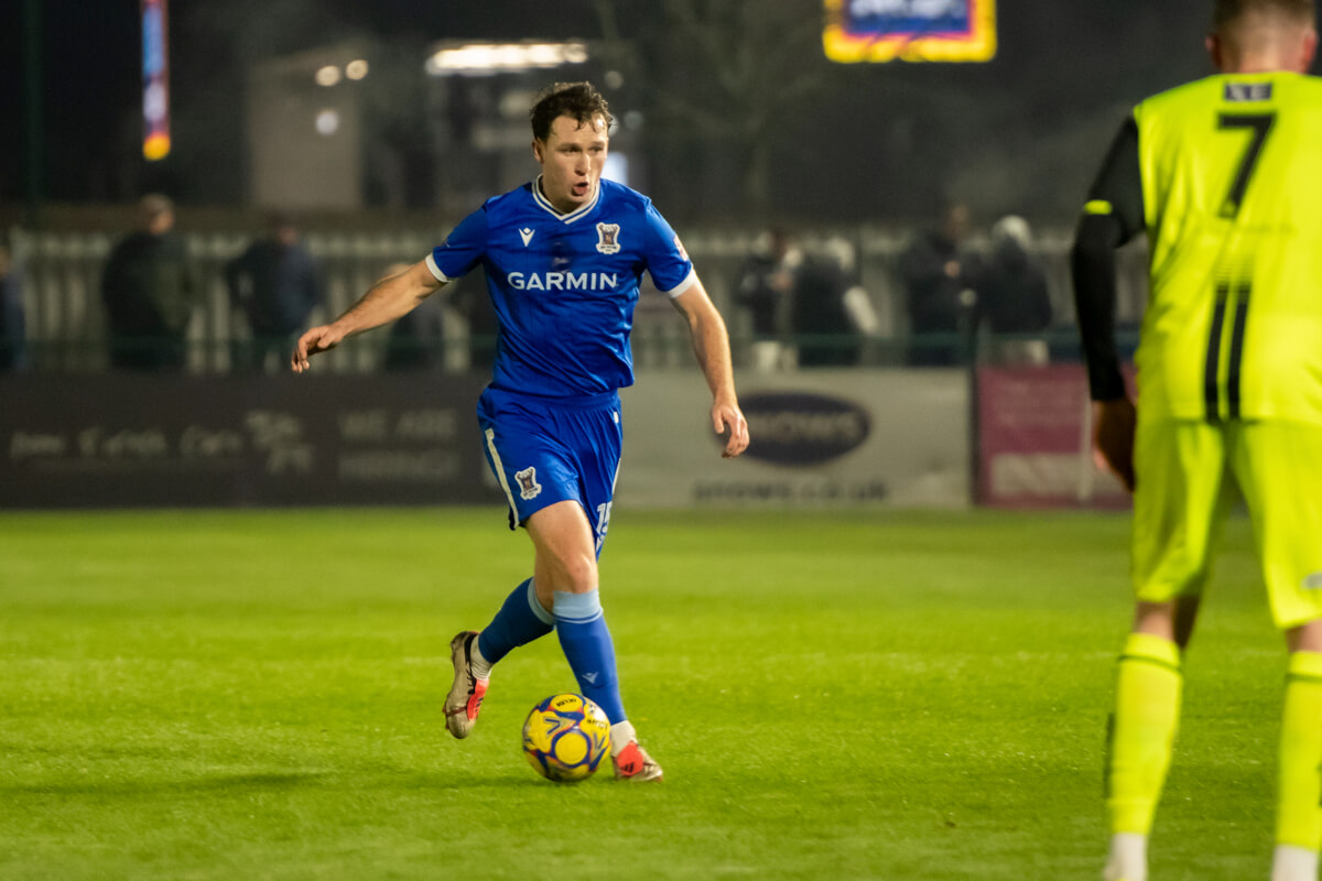 Roddy Collins-3_AFC Totton vs Chertsey Town_SLPDS-16_Tue03Dec2024.jpg
