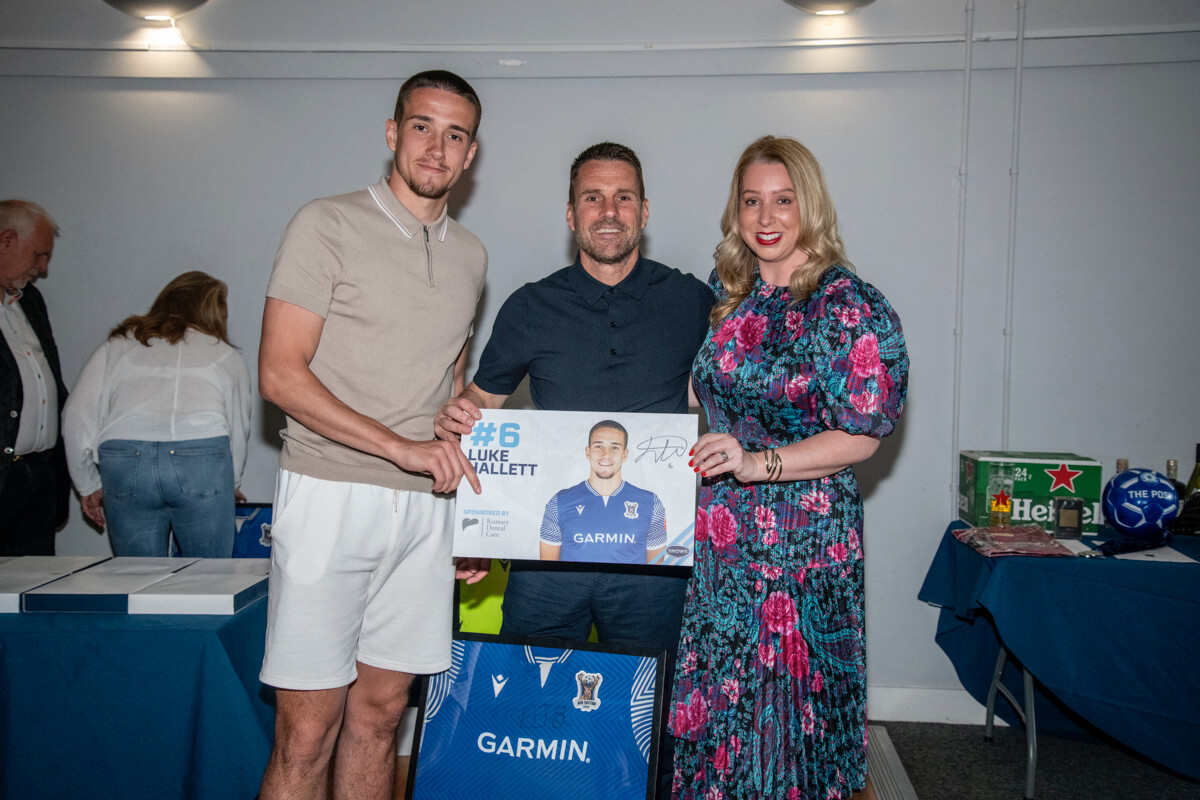 Luke Hallett_Sponsor_Romsey Dental Care_AFC Totton 2023-24.jpg