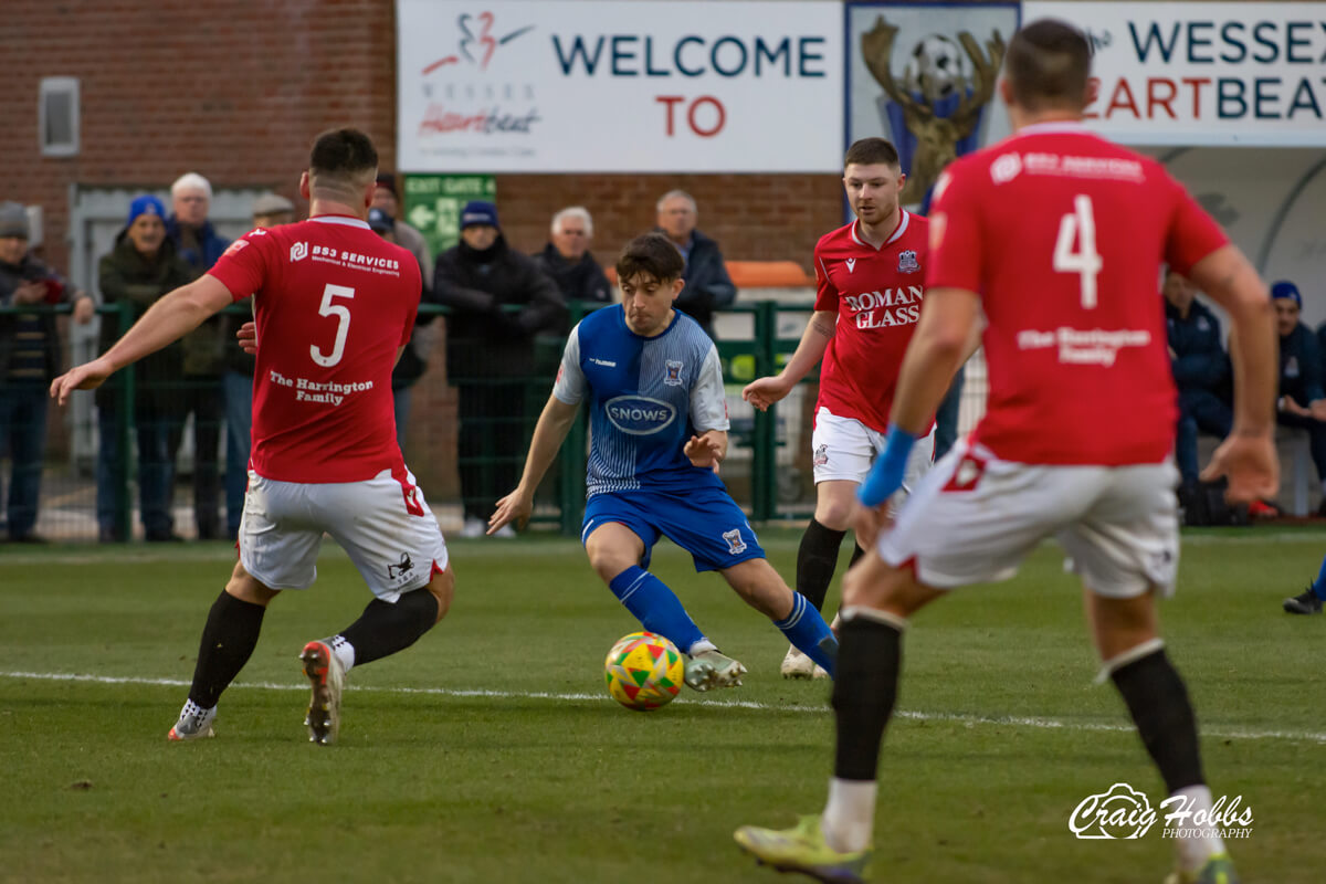 Benny Read-2_AFC Totton vs Bristol Manor Farm_SLD1S-20_Sat04Feb2023.jpg