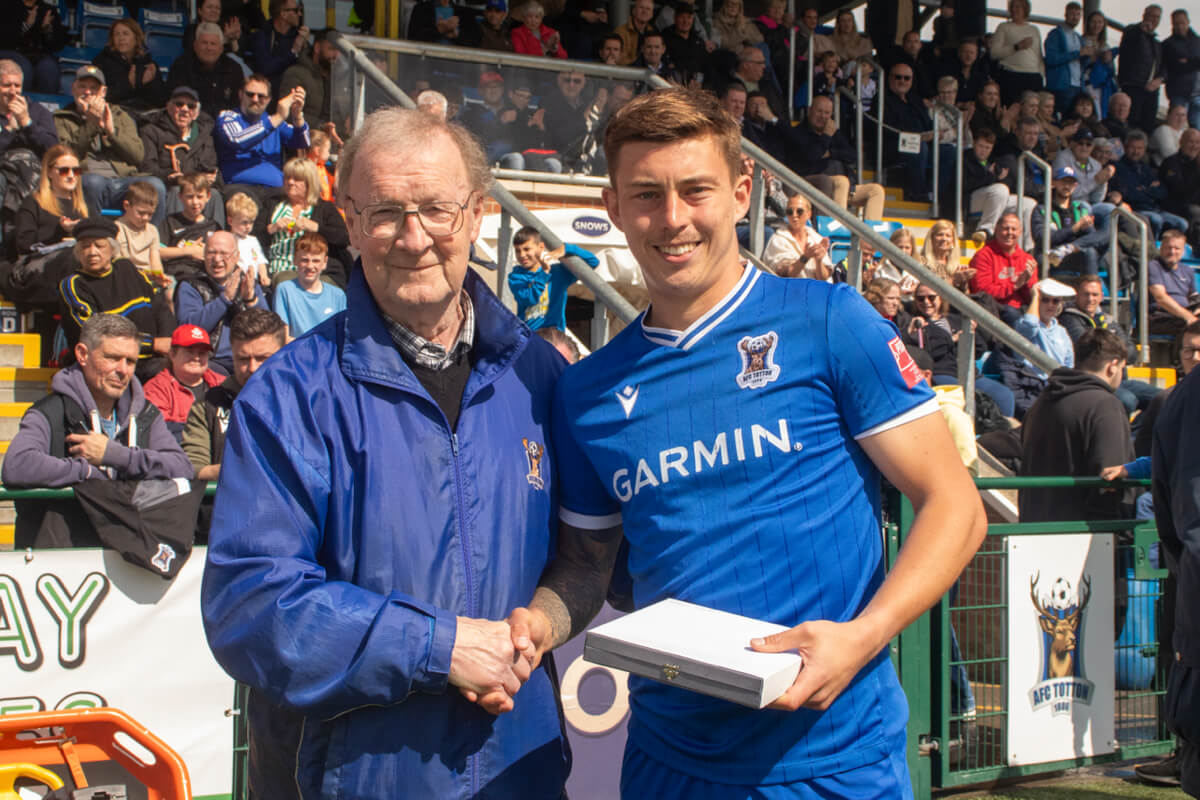Ethan Taylor_200 AFC Totton Appearances_Paul Maiden_Mon21Apr2025.jpg