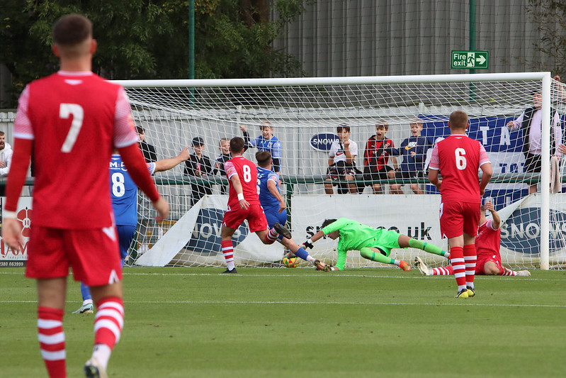 AFC Totton V Swindon SM.jpg