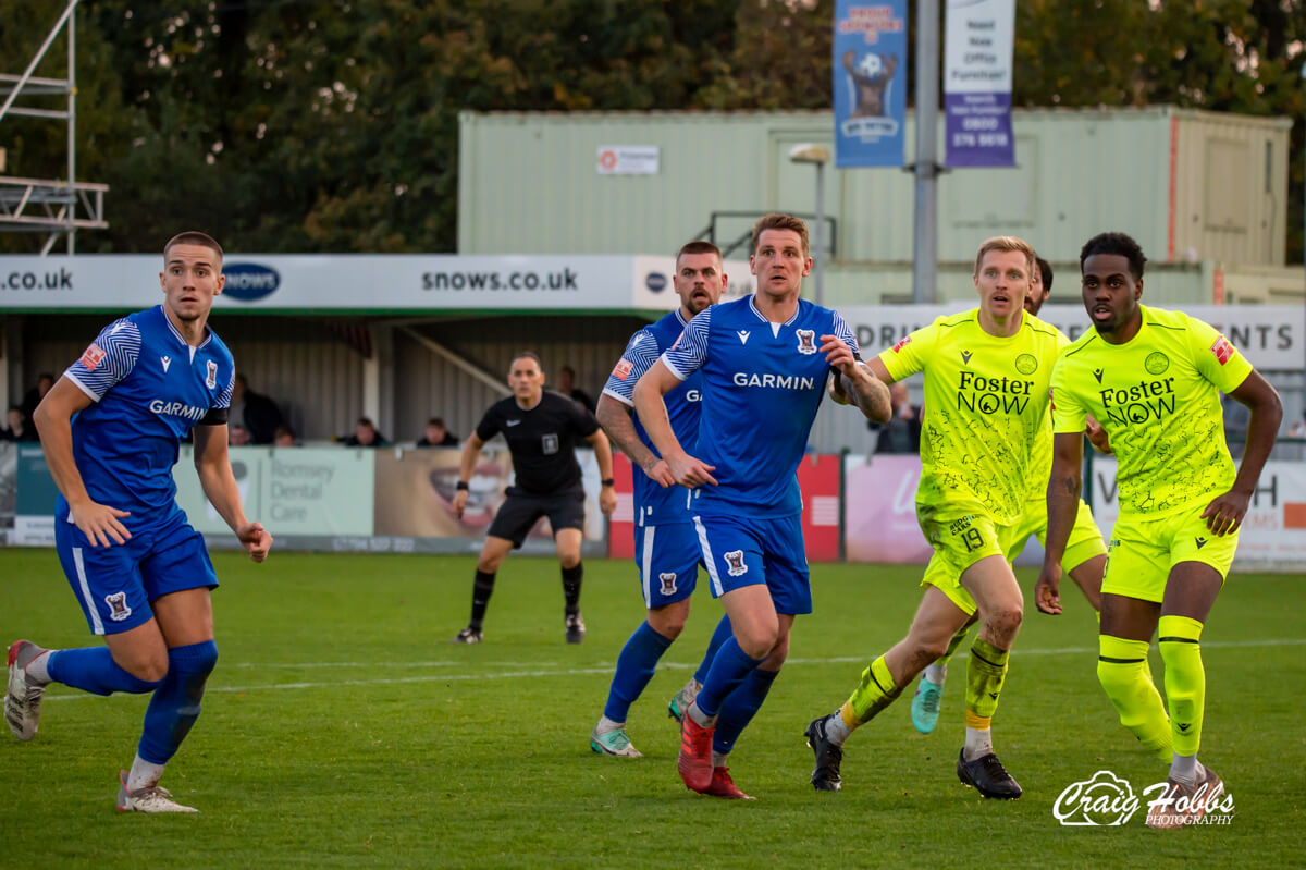 Luke Hallett_Sam Magri_Joe Oastler_AFC Totton vs Hungerford Town_SLPDS-14_Sat04Nov2023.jpg