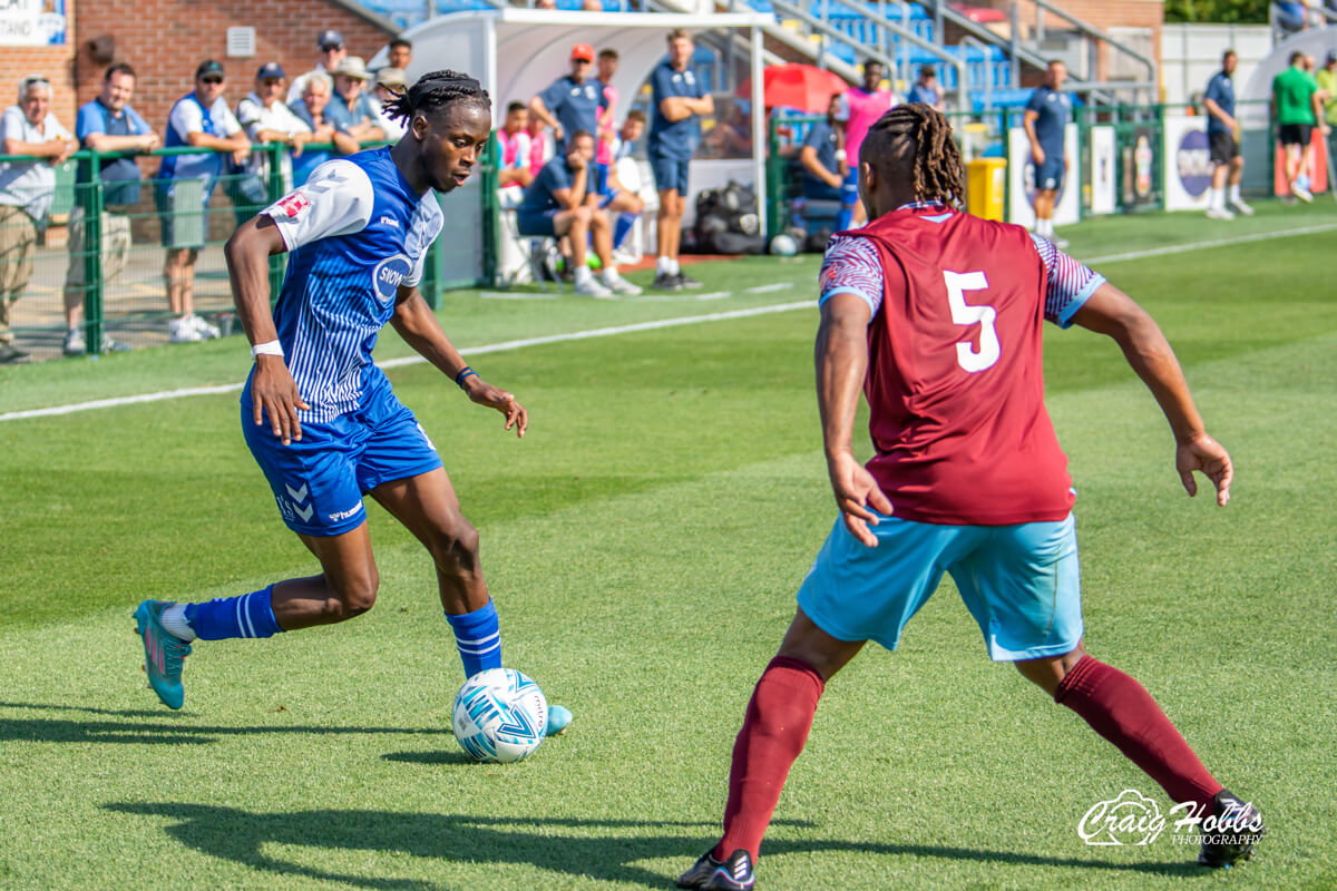 Jireh Oyebamiji-5_AFC Totton vs Bishops Cleeve_SLD1S-01_Sat13Aug2022.jpg