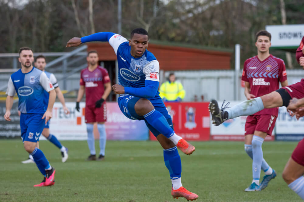 Jordan Ngalo-4_AFC Totton vs Mangotsfield United_SLD1S_Sat29Jan22.jpg