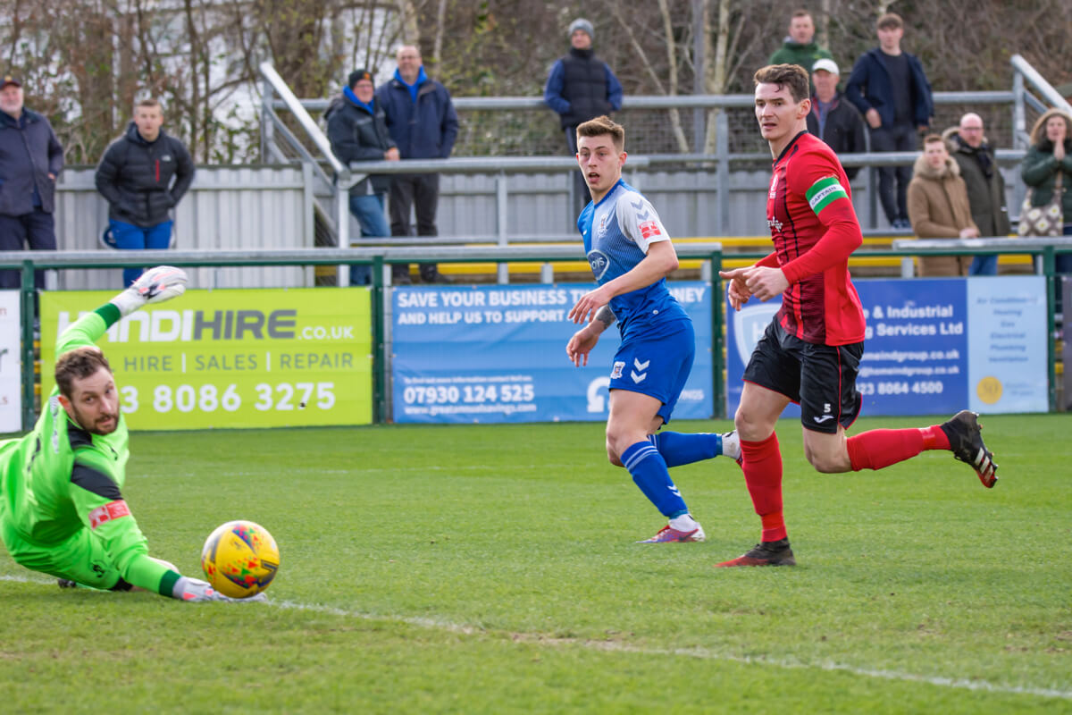 Ethan Taylor-3_AFC Totton vs Cirencester Town_SLD1S_12Mar22.jpg