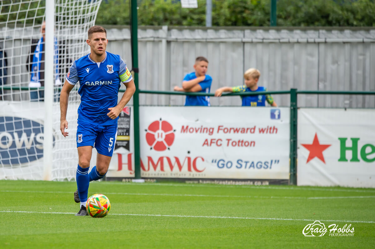 Charlie Kennedy-2_AFC Totton vs Salisbury_SLPDS-2_Sat12Aug2023.jpg