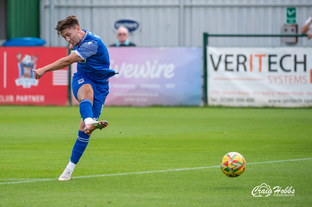 Alfie Stanley-4_AFC Totton vs Hamworthy United_Pre-Season-7_Sat29Jul2023.jpg
