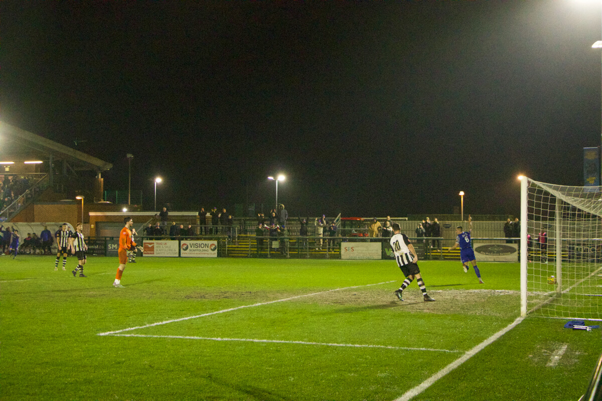 Luke Hallett-1_AFC Totton vs Dorchester Town_SLPDS-29_Wed28Feb2024.jpg