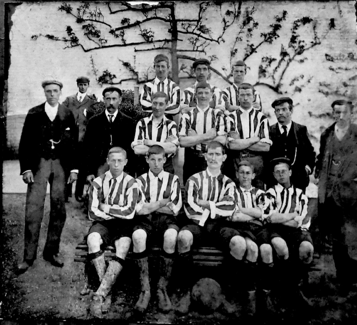 AFC Totton 1901.jpg