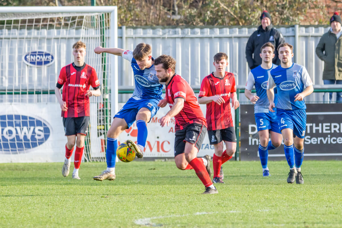 Jake Adams-4_AFC Totton vs Cirencester Town_SLD1S_12Mar22.jpg