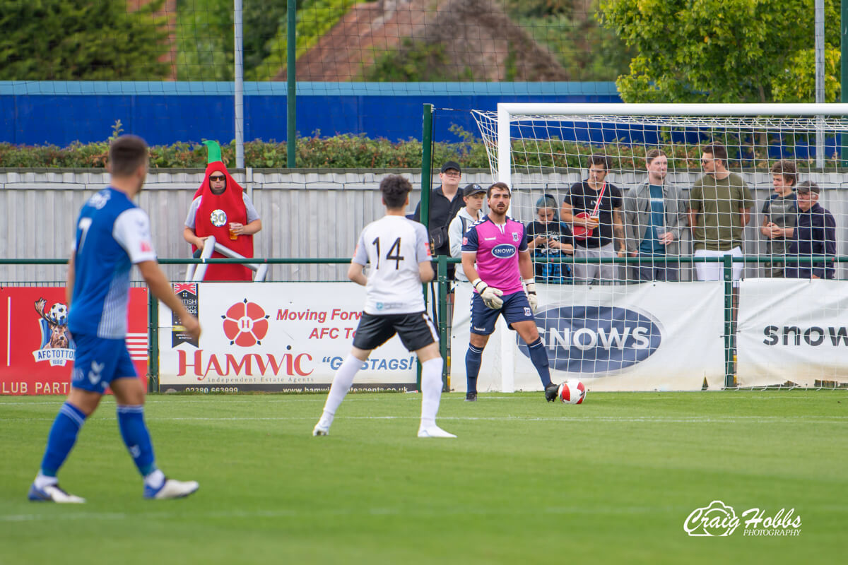 Lewis Noice-1_AFC Totton vs Basingstoke Town_Pre-Season-7_30July2022.jpg