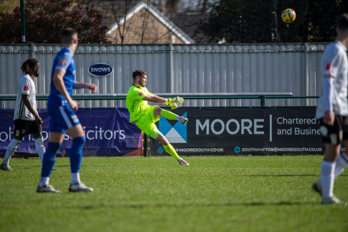 Joshua Gould-3_AFC Totton vs Walton-Hersam_SLPDS-36_Mon01Apr2024.jpg