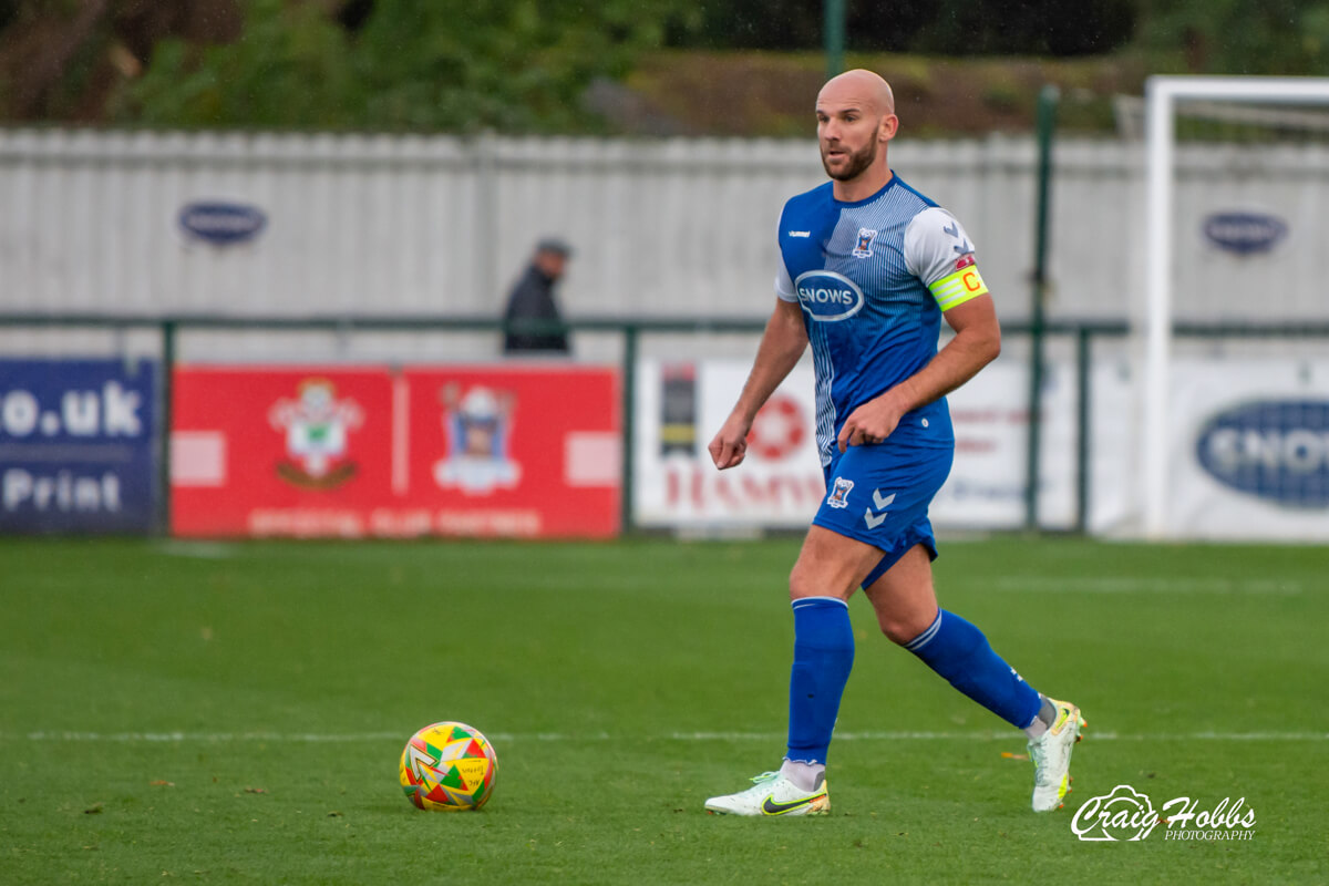 Mike Carter-2_AFC Totton vs Slimbridge AFC_SLD1S-06_Sat15Oct2022.jpg