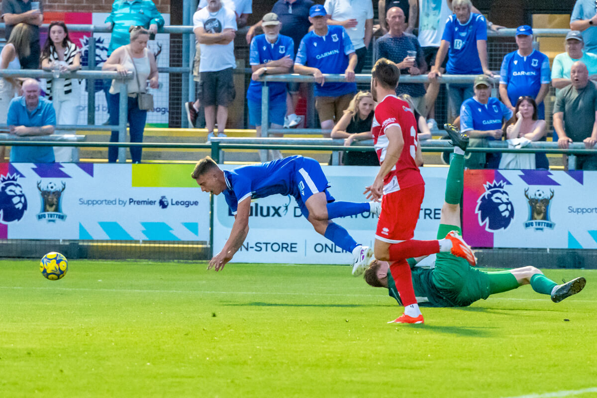 Ethan Taylor-3_AFC Totton vs Eastbourne Borough_Pre-Season-8_Tue30Jul2024.jpg