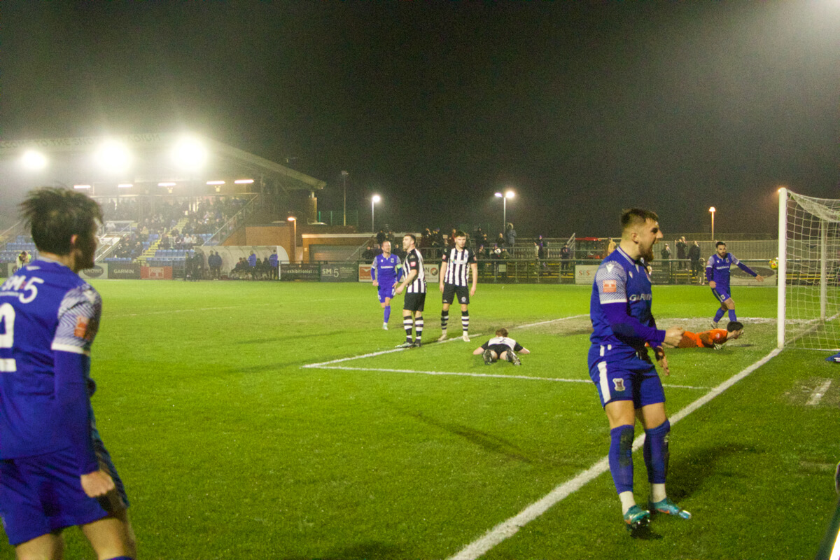 Tony Lee-1_AFC Totton vs Dorchester Town_SLPDS-29_Wed28Feb2024.jpg