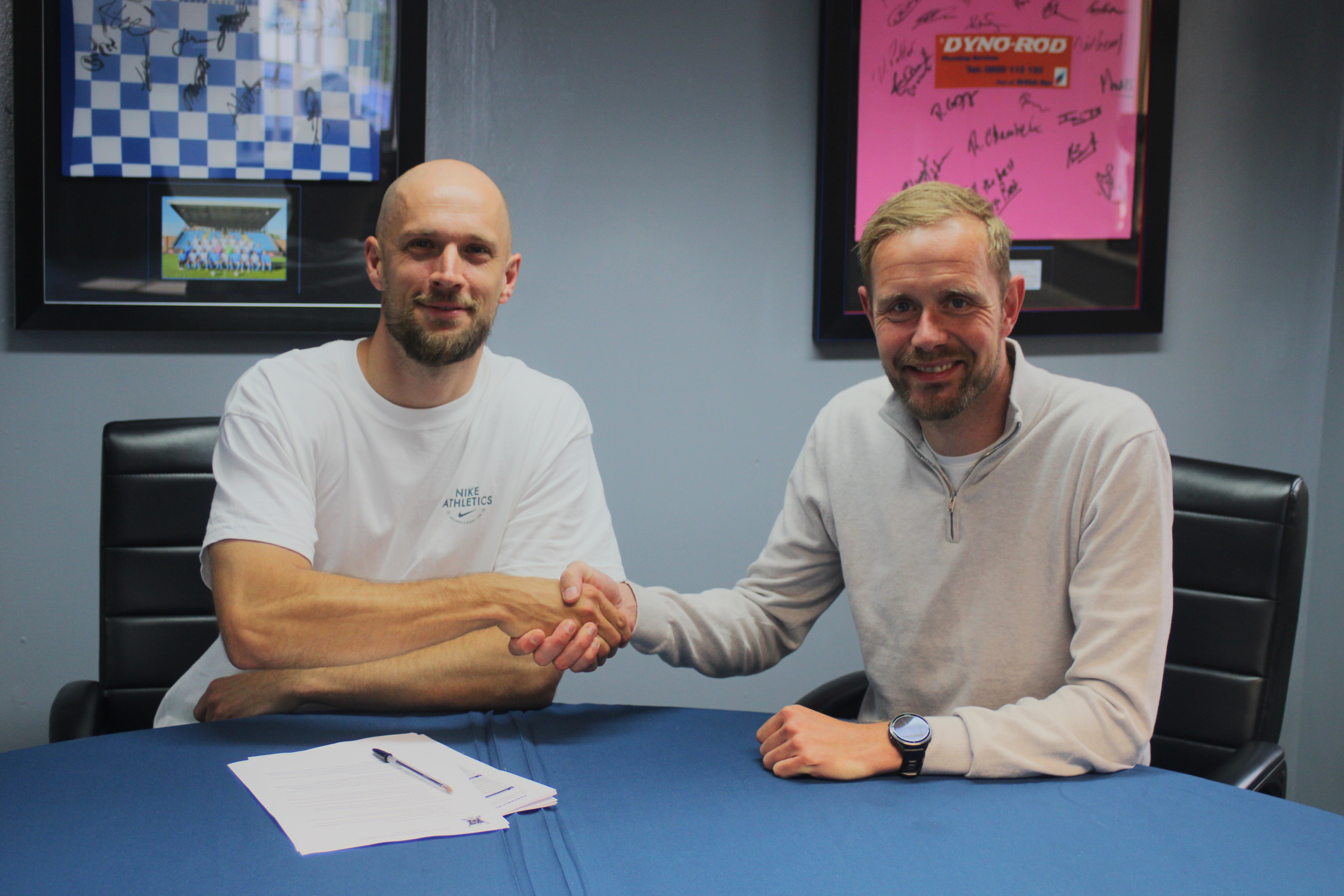 Reece fleet scott rendell handshake.JPG