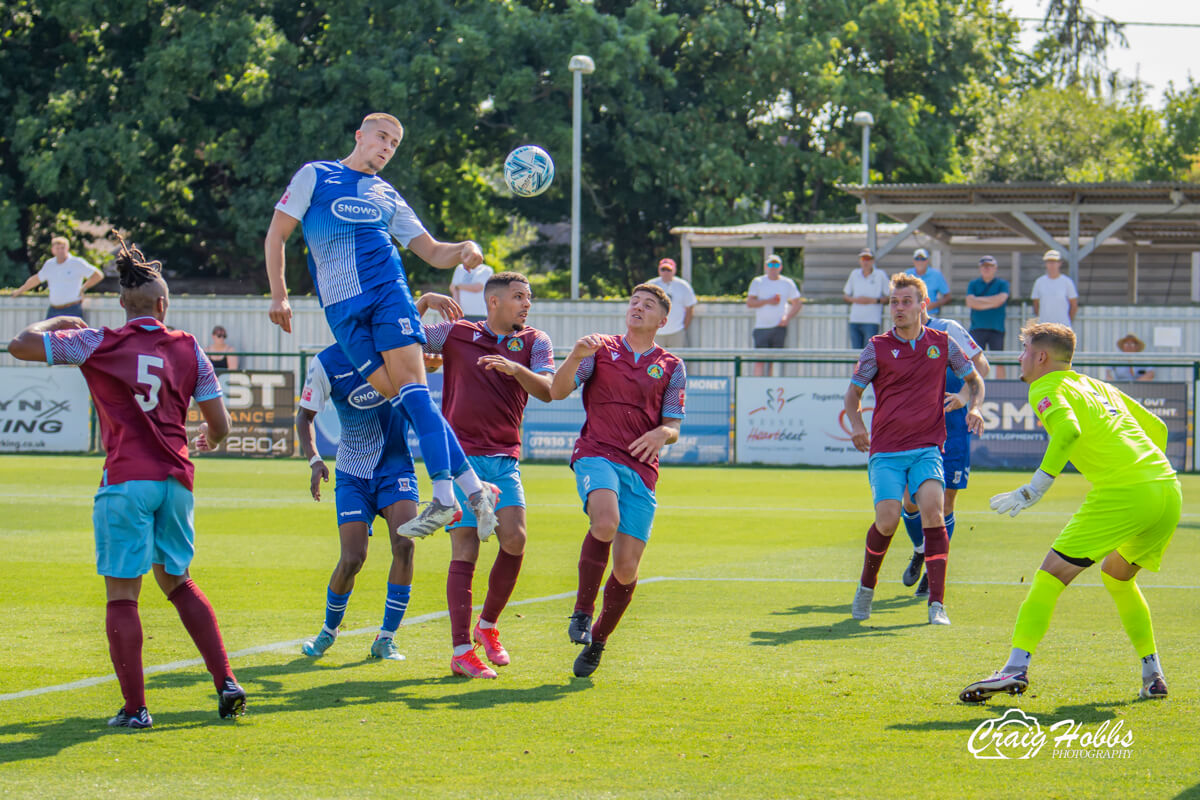 Luke Hallett-1_AFC Totton vs Bishops Cleeve_SLD1S-01_Sat13Aug2022.jpg