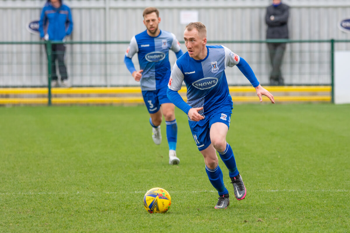 Sam Griffin_AFC Totton vs Larkhall Athletic_SLD1S_05Mar22.jpg