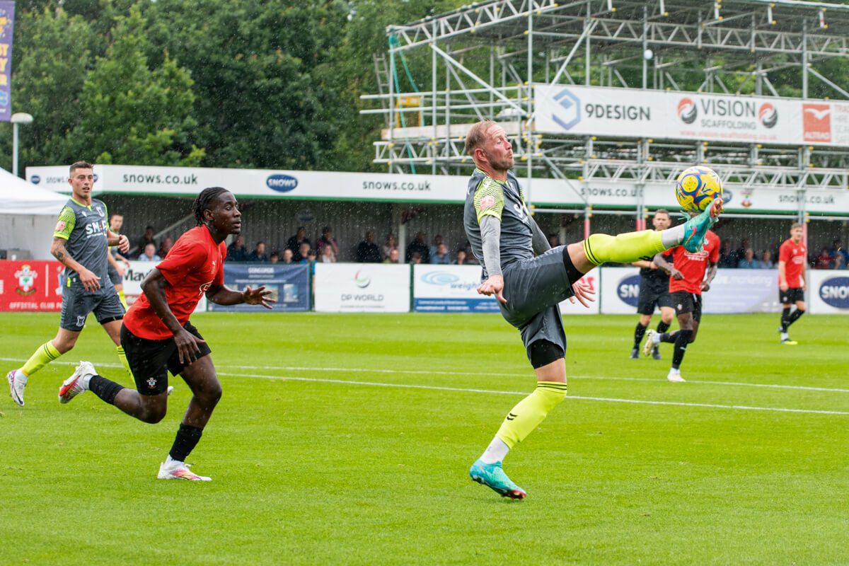 Scott Rendell-1_AFC Totton vs SouthamptonXI_Pre-Season-3_Sat13Jul2024.jpg