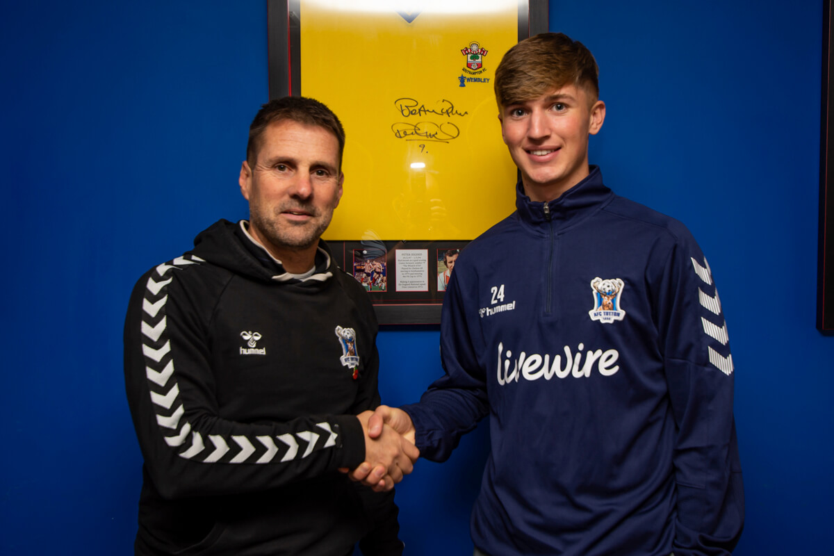 Jimmy Ball with Matty Burrows_AFC Totton_Nov2022.jpg