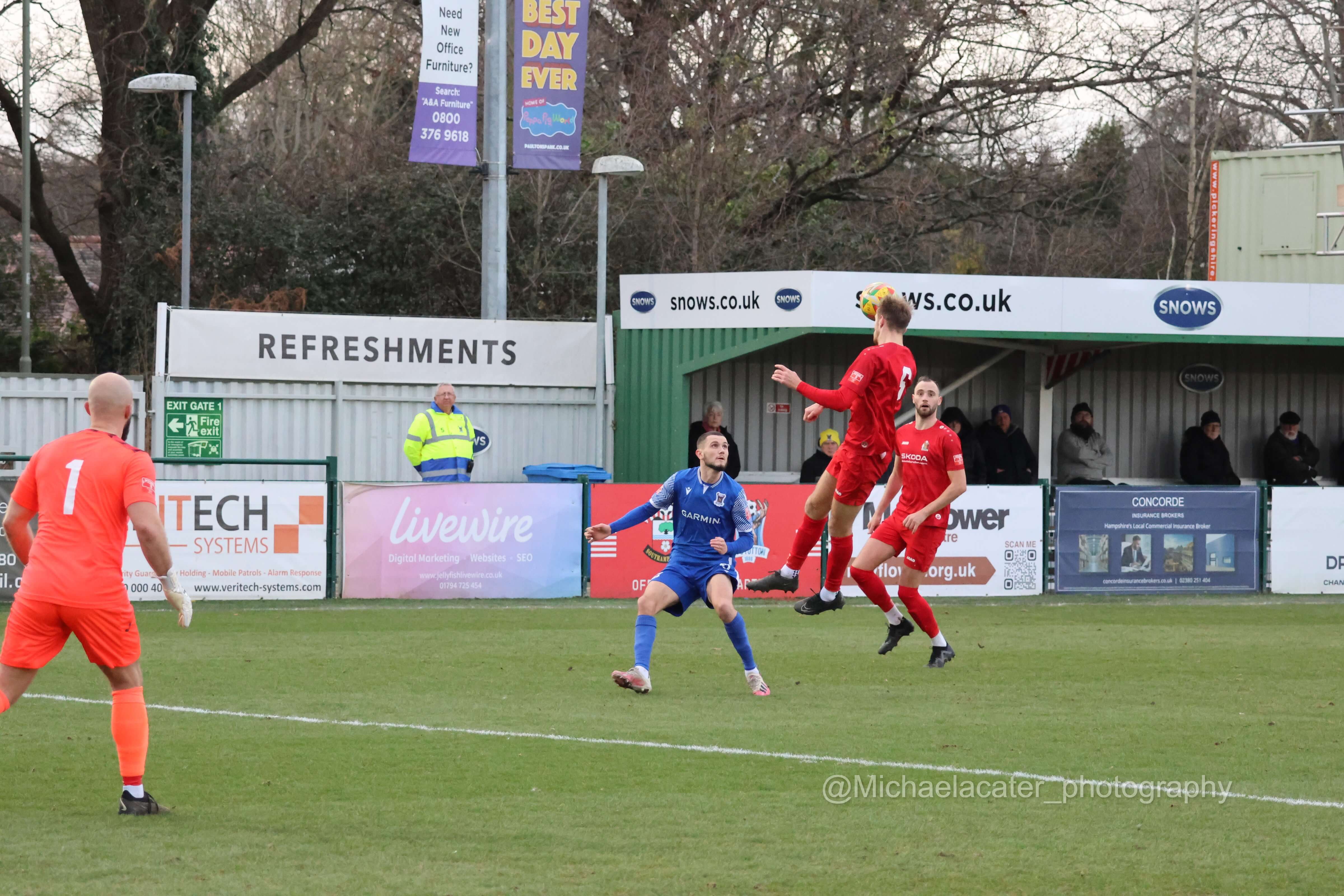 Leon Maloney-2_AFC Totton vs Harrow Borough_SLPDS-24_Sat20Jan2024.jpg