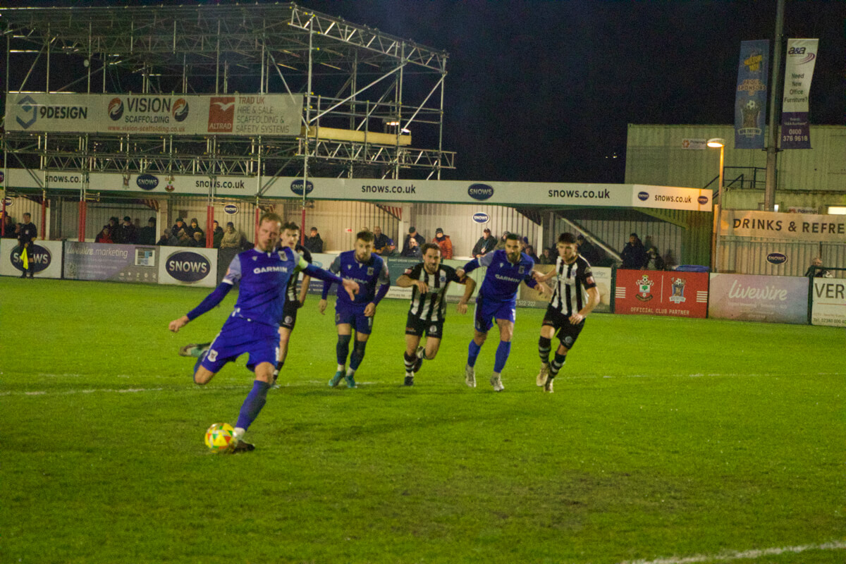 Scott Rendell-1_AFC Totton vs Dorchester Town_SLPDS-29_Wed28Feb2024.jpg