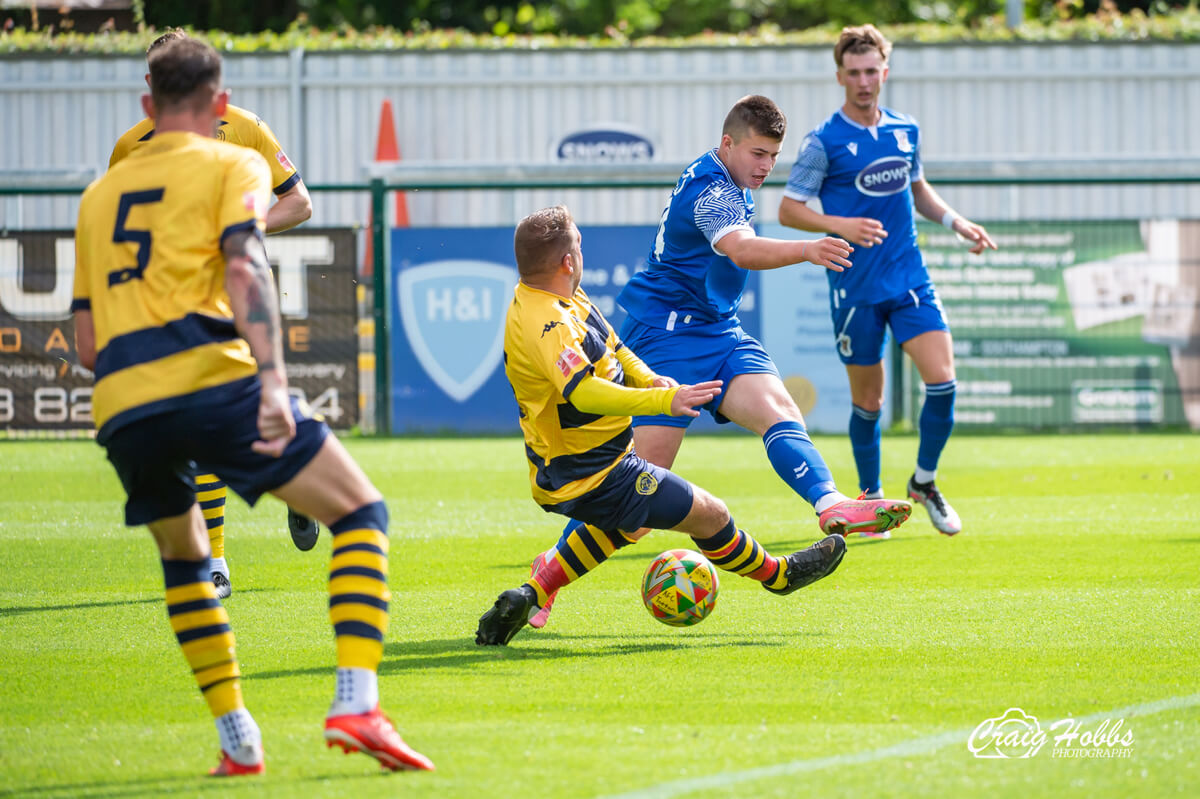 Leo Taylor-1_AFC Totton vs Hamworthy United_Pre-Season-7_Sat29Jul2023.jpg