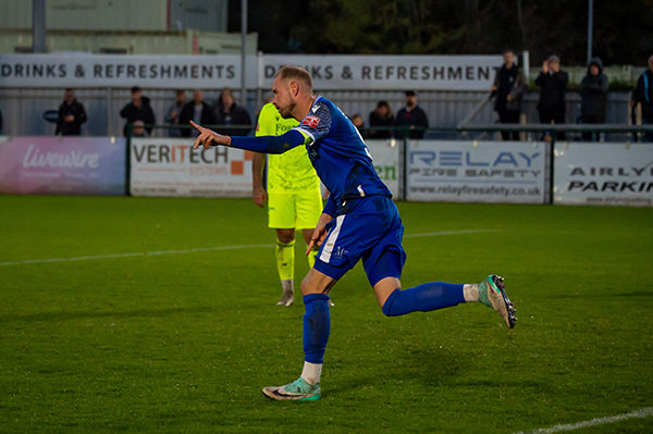 AFC Totton V Hungerford Town 04.11.23.jpg