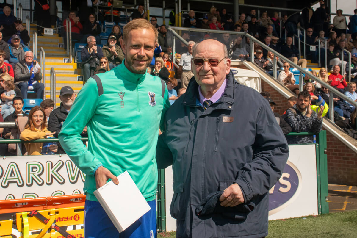 Scott Rendell_150 AFC Totton Appearances_Mick Carter_Mon21Apr2025.jpg
