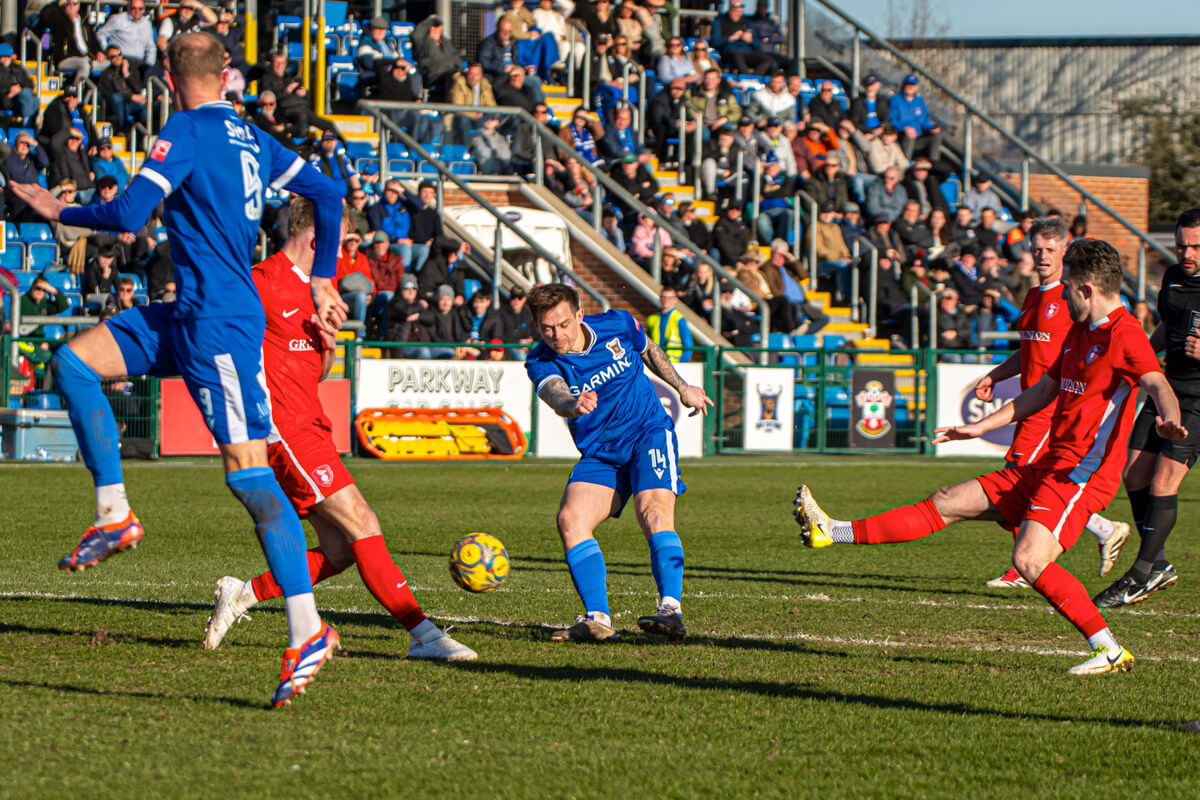 Craig Tanner-2_AFC Totton vs Bracknell Town_SLPDS-34_Sat15Mar2025.jpg