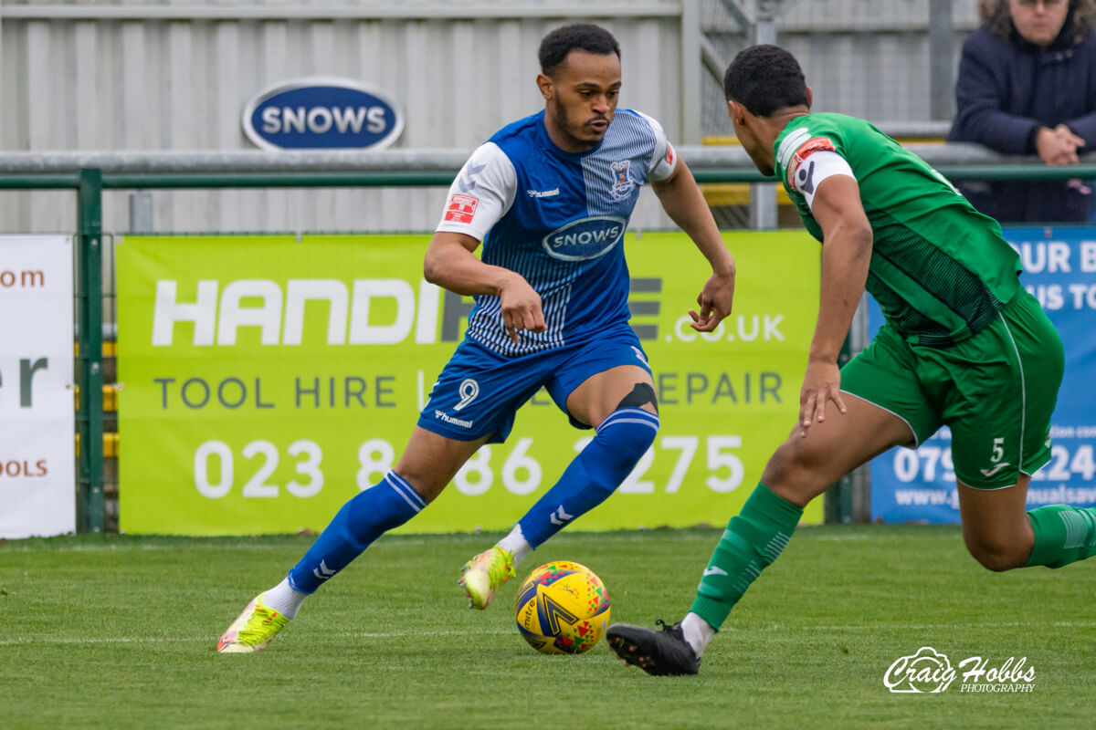 Hisham Kasimu-1_AFC Totton vs Cinderford Town_SLD1S_15Jan22.jpg