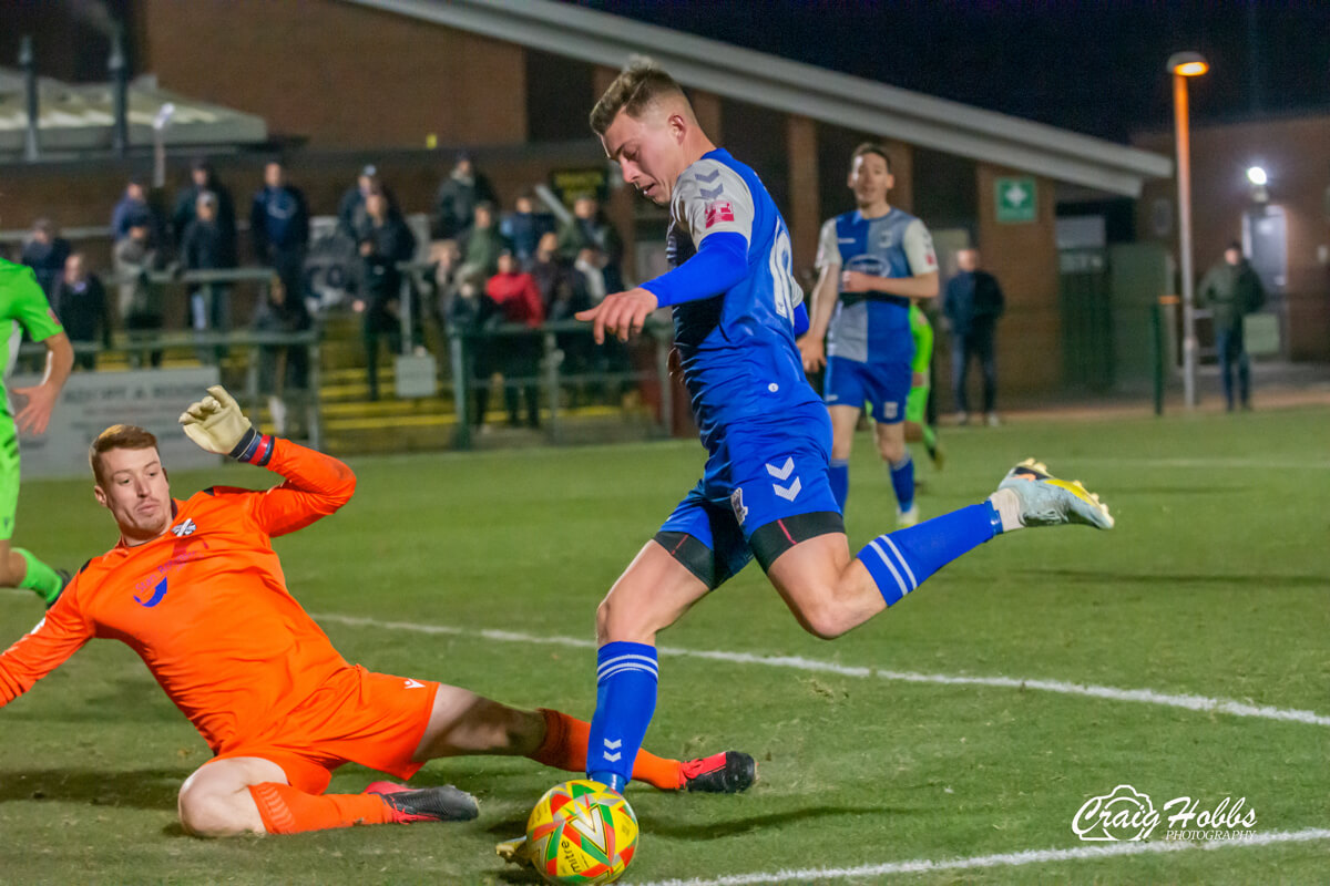 Ethan Taylor-4_AFC Totton vs Willand Rovers_Sat17Dec2022.jpg