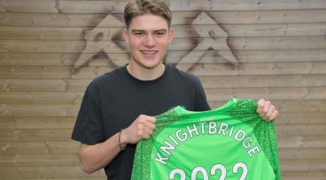 New Loan 'Keeper For The Stags